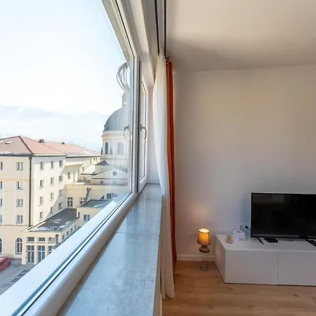 Center Near The Cathedral - Giulia Apartment
